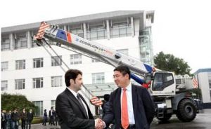 2015���ϰ������ȫ���桢ԽҰ���ؙC�Ј�����